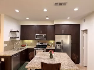 Photo #5: TR25261265 Listing 