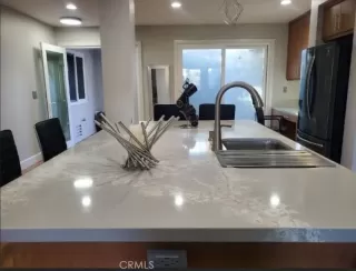 Photo #4: TR25268255 Listing