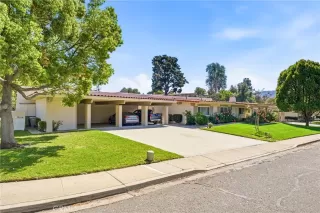 Photo #3: TR26014175 Listing 