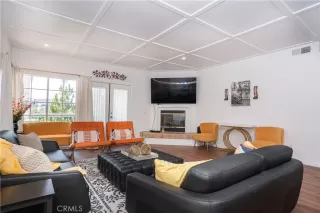 Photo #3: TR26016836 Listing