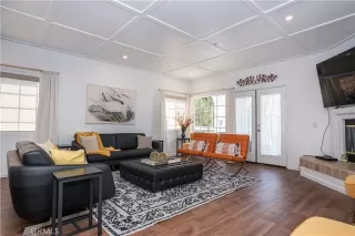 Photo #4: TR26016836 Listing