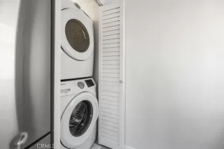 Photo #6: TR26076439 Listing 