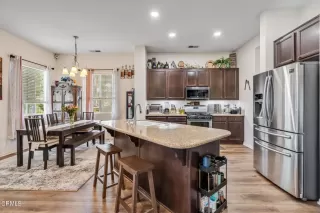 Photo #2: V1-18314 Listing