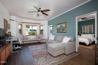 Photo #1: V1-22883 Listing