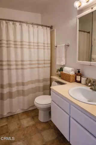 Photo #3: V1-34402 Listing 