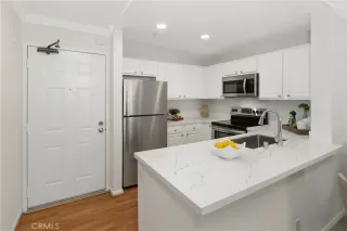 Photo #4: WS22251878 Listing