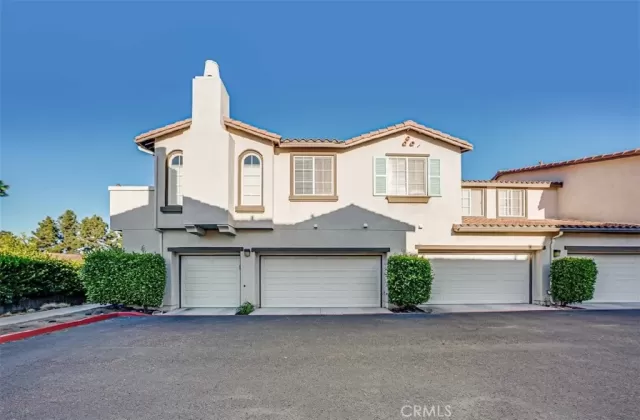 MLS: WS23042170 Condo For Sale