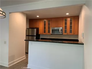 Photo #5: WS23126741 Listing