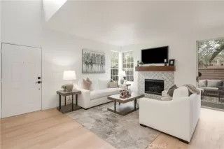 Photo #4: WS23219135 Listing