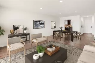 Photo #5: WS25190072 Listing