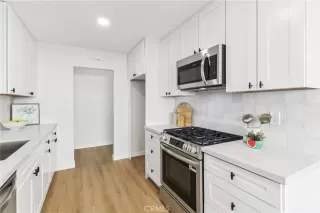 Photo #5: WS25219751 Listing 