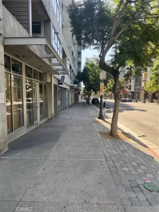 Photo #4: WS26005099 Listing