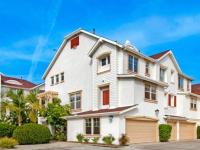 Browse active condo listings in WINDWARD