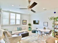 Browse active condo listings in PACIFIC STATION