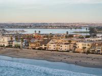 Browse active condo listings in OCEAN FRONT BREAKERS