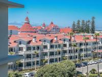 Browse active condo listings in LA SIERRA