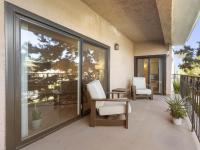 More Details about MLS # 230001739 : 707 ORANGE AVE UNIT 1D