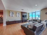 More Details about MLS # 230018072 : 425 W BEECH ST 1706