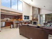 More Details about MLS # 240014778 : 1335 LA PALMA ST H4