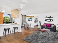 More Details about MLS # 240025278 : 6924 HYDE PARK DR UNIT 321