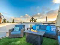 More Details about MLS # 250018460 : 3030 JARVIS ST 10