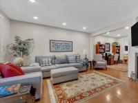 More Details about MLS # 250022898 : 938 CAMINO DE LA REINA 79