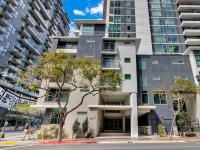 More Details about MLS # 250024310 : 425 W W BEECH ST UNIT 1205