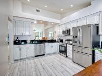 More Details about MLS # 250024573 : 11065 CAMINITO VISTA PACIFICA