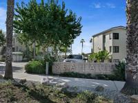 More Details about MLS # 250025228 : 5420 LA JOLLA BLVD 102