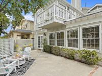 More Details about MLS # 250026569 : 717 C AVE #A